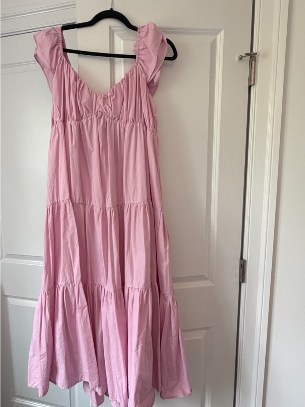 Abercrombie and Fitch- Tiered Ruffle Sleeve Maxi Dress in Pink Size XL